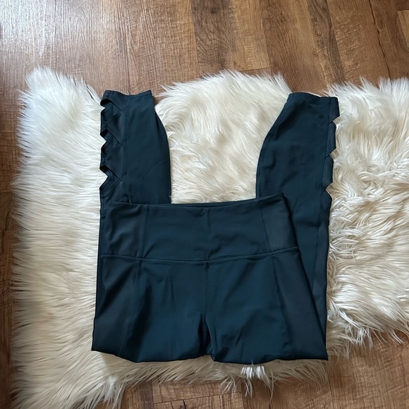ATHLETA Cobra Cutout Leggings In Teal - Picture 4 of 7